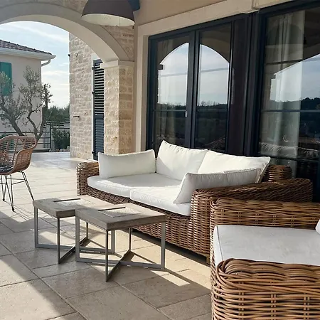 Basecamp Tatil Evi *